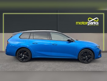 Used Vauxhall Astra 2023 for sale - 76164804: Photo 2