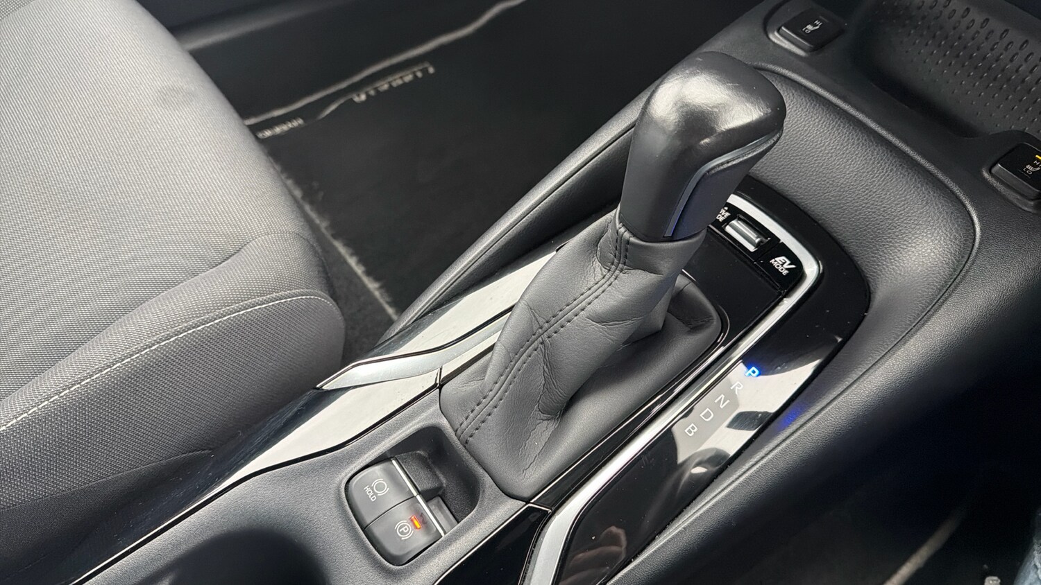 Used Toyota Corolla 2021 for sale - 76974211: Photo 24