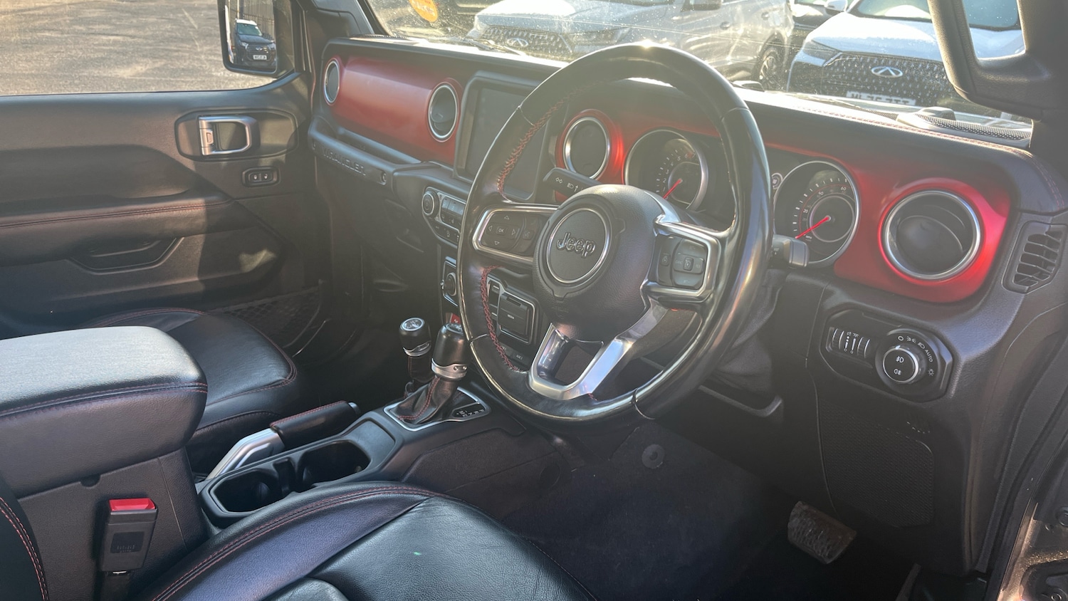 Used Jeep Wrangler 2020 for sale - 76687010: Photo 9