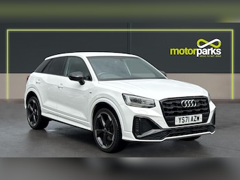 Audi - Q2