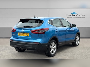 Used Nissan Qashqai 2017 for sale - 79267012: Photo