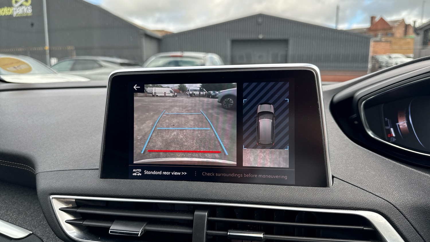 Used Peugeot 3008 2018 for sale - 76430680: Photo 24