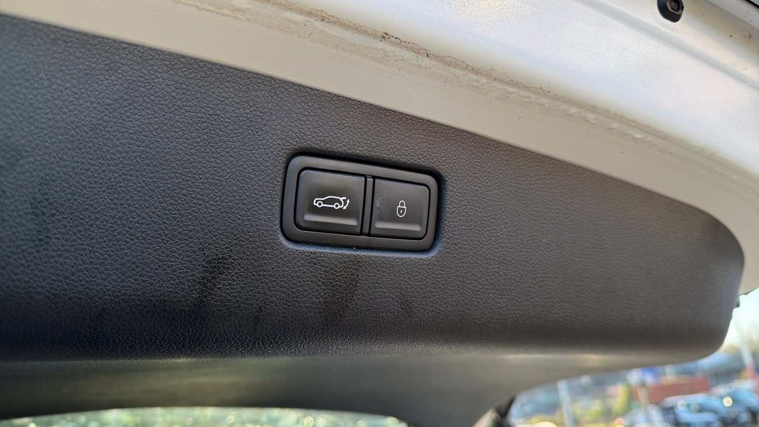 Used Genesis GV70 2023 for sale - 77213345: Photo 23