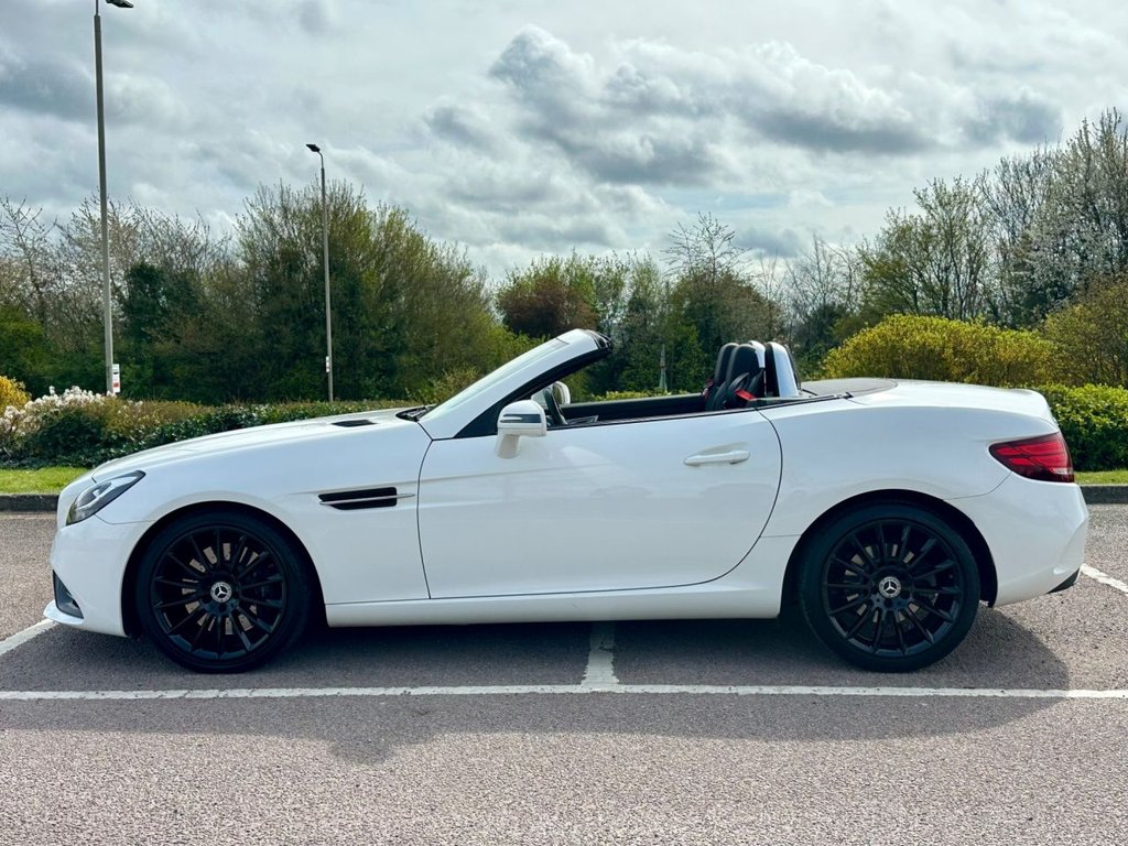 Used Mercedes-Benz SLC 2018 for sale - 78134141: Photo 4