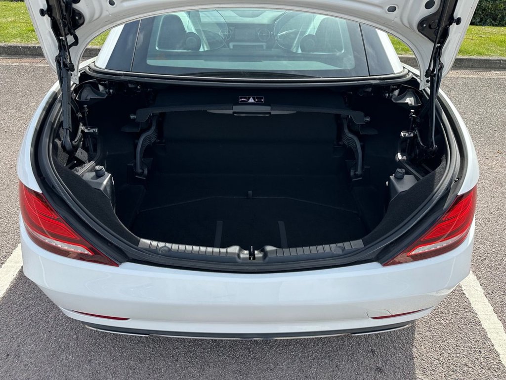 Used Mercedes-Benz SLC 2018 for sale - 78134141: Photo 47