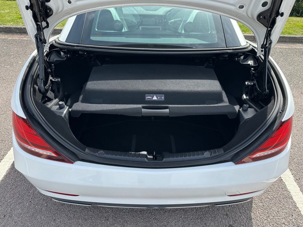 Used Mercedes-Benz SLC 2018 for sale - 78134141: Photo 48