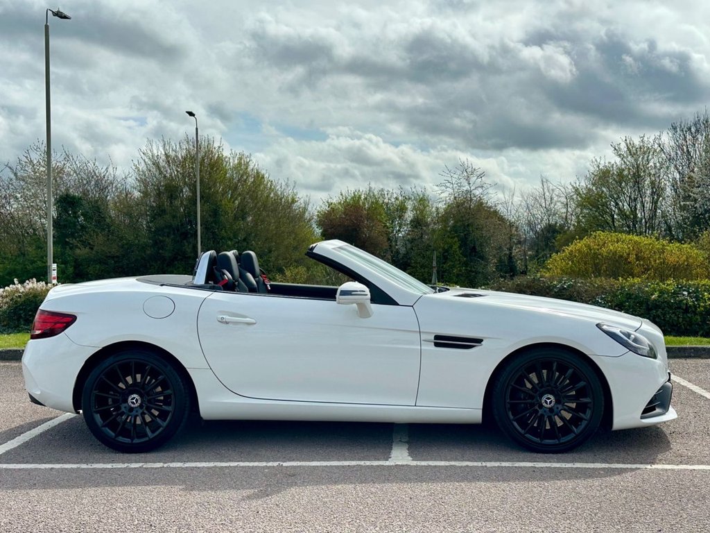 Used Mercedes-Benz SLC 2018 for sale - 78134141: Photo 9