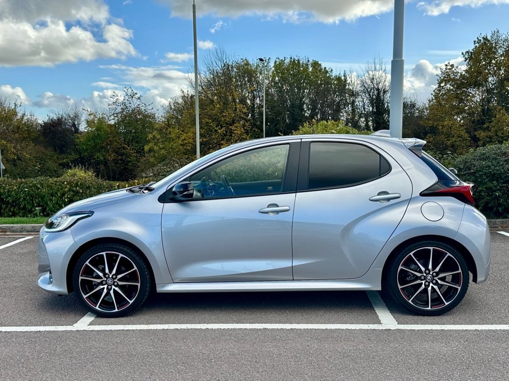 Used Toyota Yaris 2024 for sale - 76454379: Photo 15