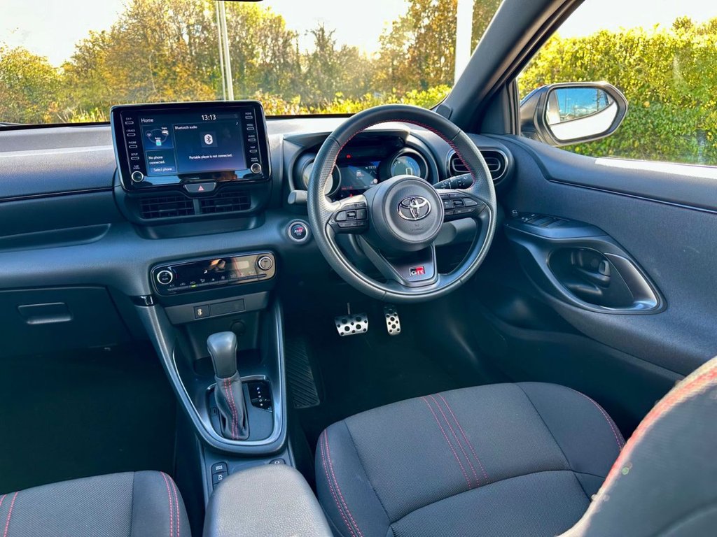 Used Toyota Yaris 2024 for sale - 76454379: Photo 26