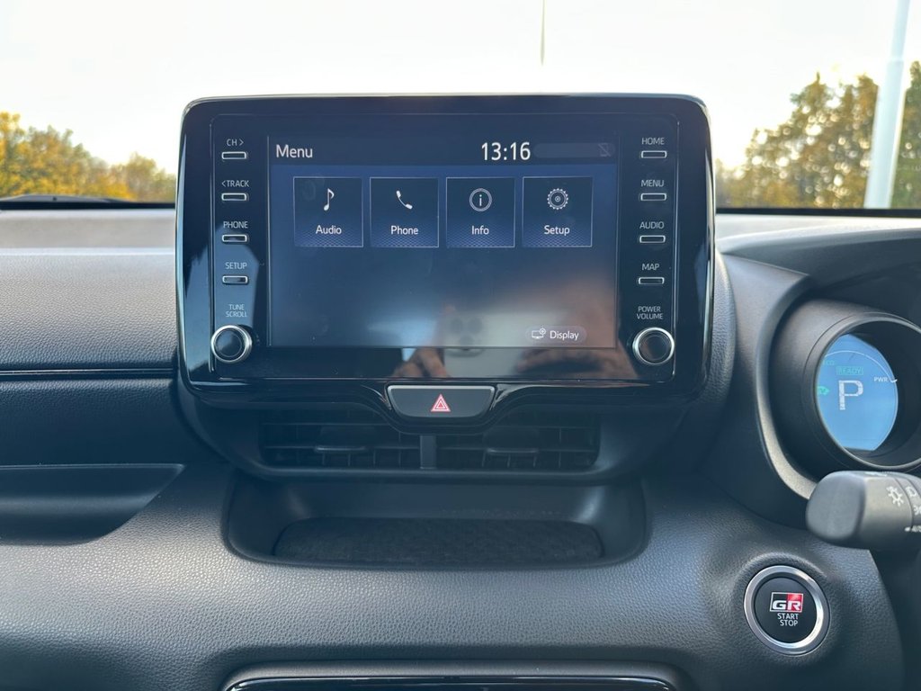 Used Toyota Yaris 2024 for sale - 76454379: Photo 30