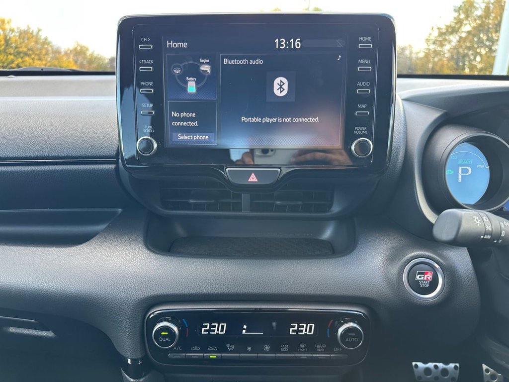 Used Toyota Yaris 2024 for sale - 76454379: Photo 31