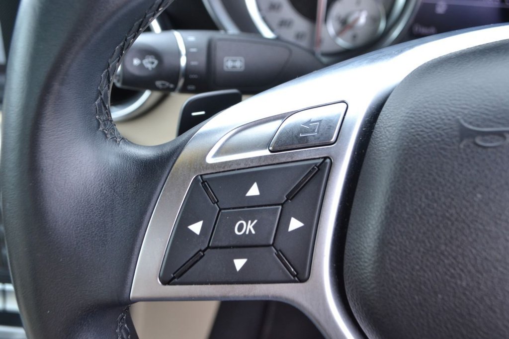 Used Mercedes-Benz SLK 2013 for sale - 76632088: Photo 33