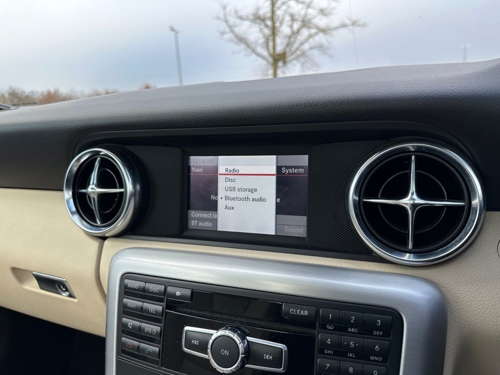 Used Mercedes-Benz SLK 2013 for sale - 76632088: Photo 45