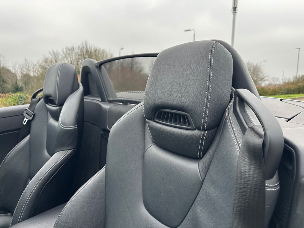 Used Mercedes-Benz SLK 2014 for sale - 77421702: Photo 24