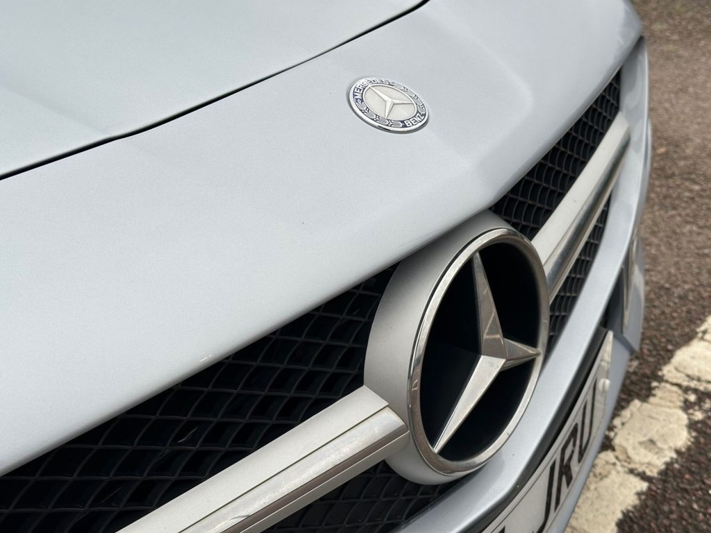 Used Mercedes-Benz SLK 2014 for sale - 77421702: Photo 30