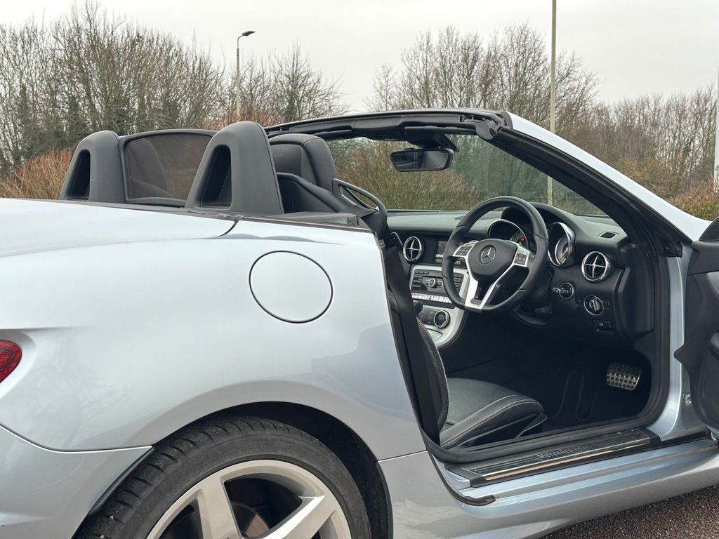 Used Mercedes-Benz SLK 2014 for sale - 77421702: Photo 31