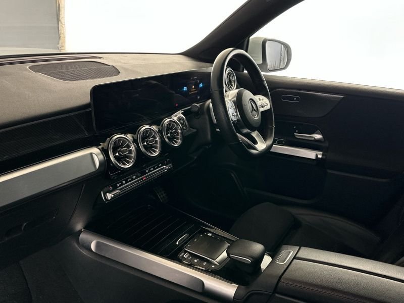 Used Mercedes-Benz GLB 2022 for sale - 77681106: Photo 5