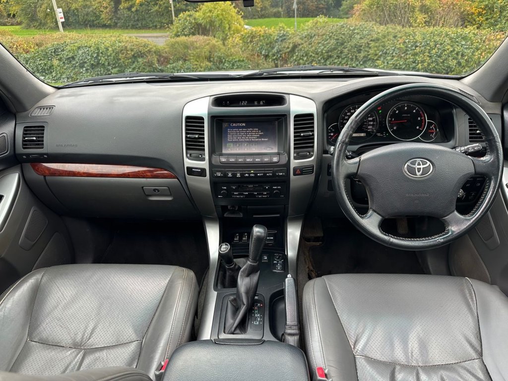 Used Toyota Land Cruiser 2004 for sale - 76416909: Photo 33