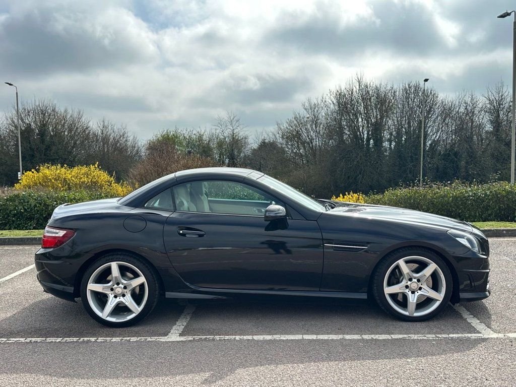 Used Mercedes-Benz SLK 2015 for sale - 77121962: Photo 3