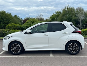 Used Toyota Yaris 2022 for sale - 79358044: Photo