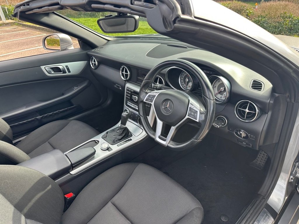 Used Mercedes-Benz SLK 2013 for sale - 77666685: Photo 28