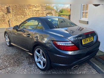 Used Mercedes-Benz SLK 2014 for sale - 76559063: Photo
