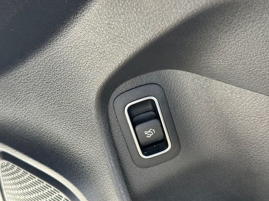 Used Mercedes-Benz CLA 2022 for sale - 76509466: Photo 27