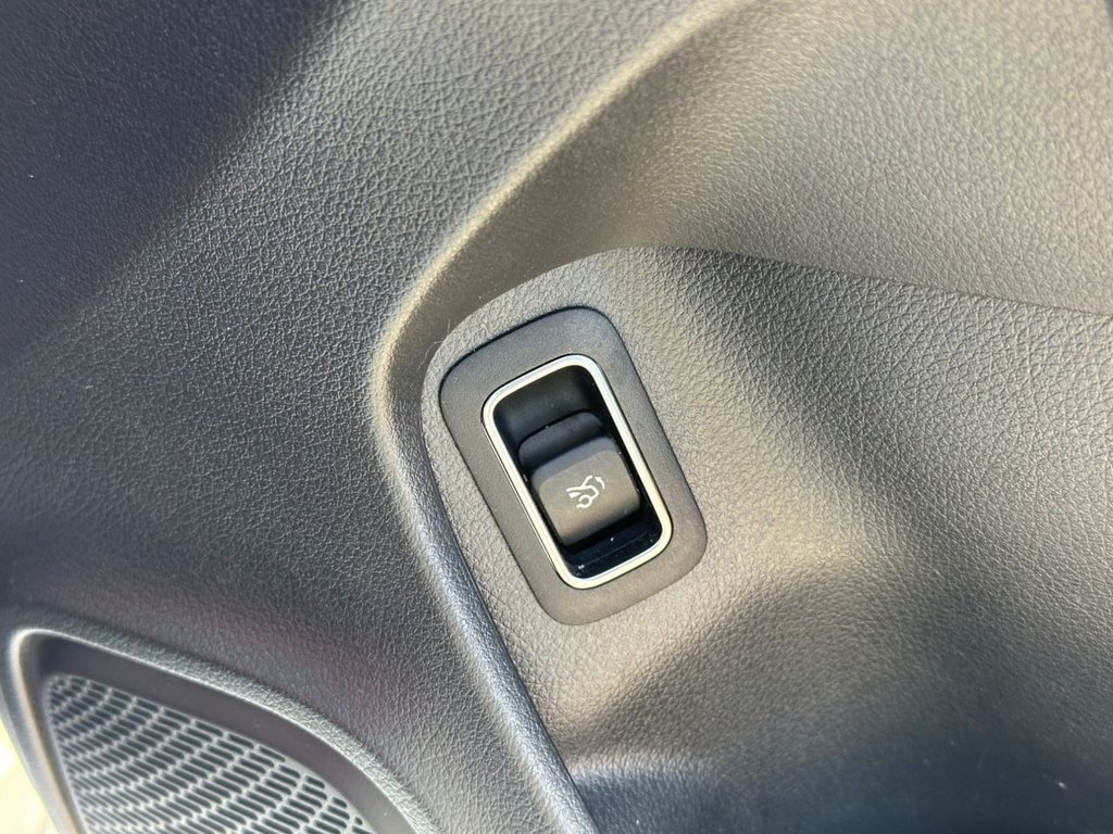 Used Mercedes-Benz CLA 2022 for sale - 76509466: Photo 40