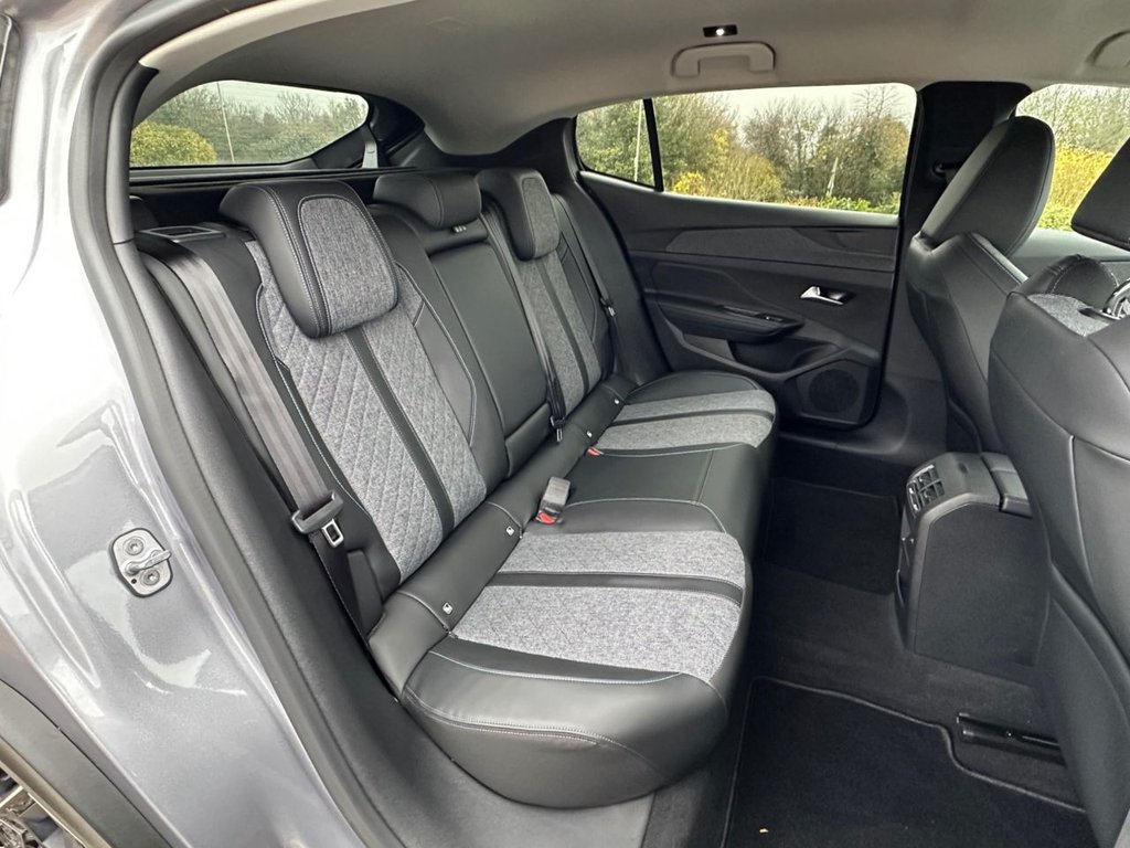 Used Peugeot 408 2023 for sale - 76590727: Photo 17