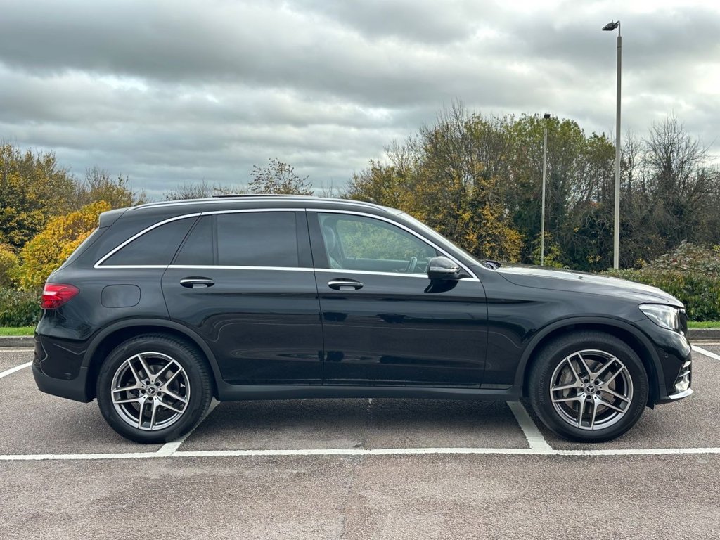 Used Mercedes-Benz GLC 2018 for sale - 76454170: Photo 2