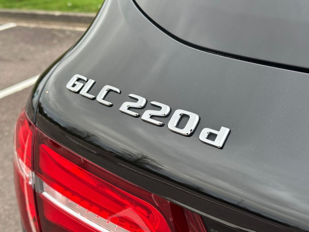 Used Mercedes-Benz GLC 2018 for sale - 76454170: Photo 44