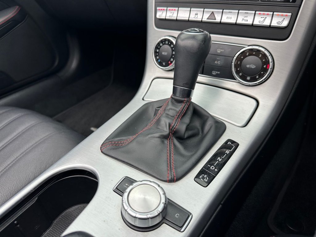 Used Mercedes-Benz SLK 2014 for sale - 76279503: Photo 34