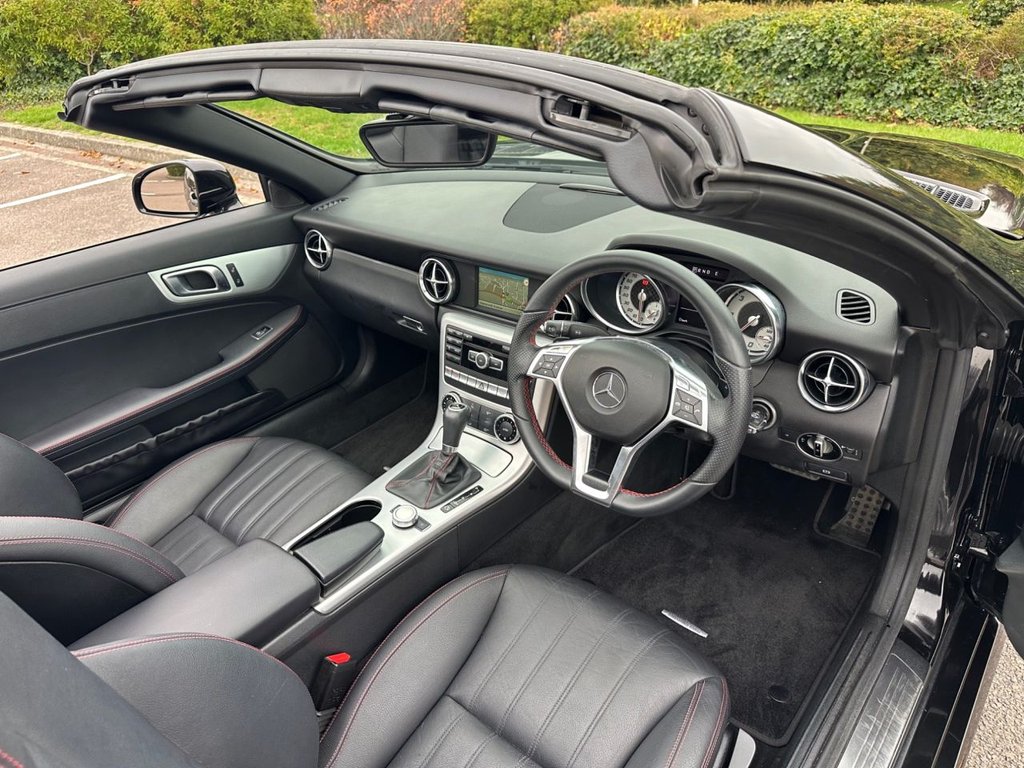 Used Mercedes-Benz SLK 2014 for sale - 76279503: Photo 7