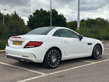 Used Mercedes-Benz SLC 2017 for sale - 79409788: Photo