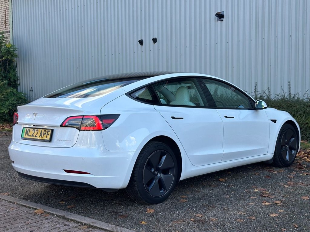 Used Tesla Model 3 2022 for sale - 76445855: Photo 3