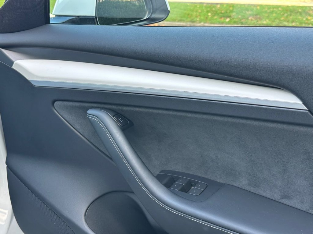 Used Tesla Model 3 2022 for sale - 76445855: Photo 41