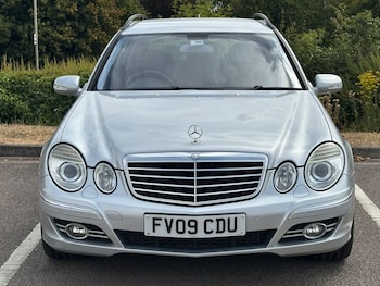 Used Mercedes-Benz E Class 2009 for sale - 79482177: Photo