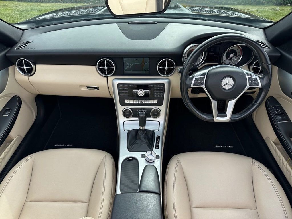 Used Mercedes-Benz SLK 2015 for sale - 78145398: Photo 22