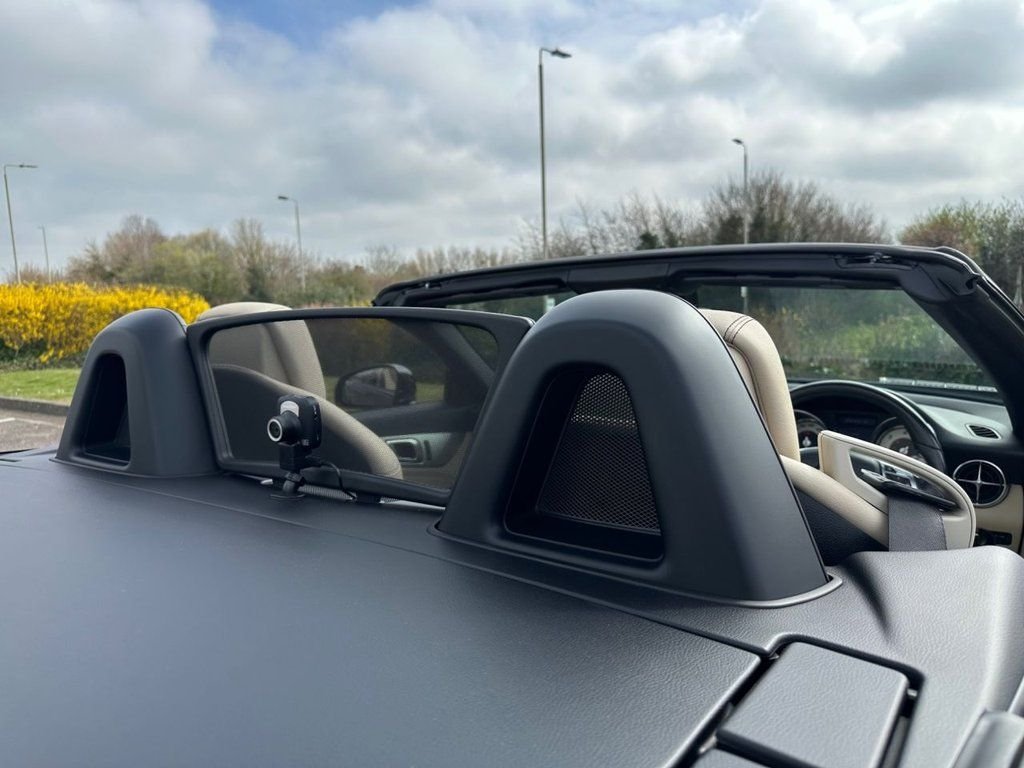 Used Mercedes-Benz SLK 2015 for sale - 78145398: Photo 27