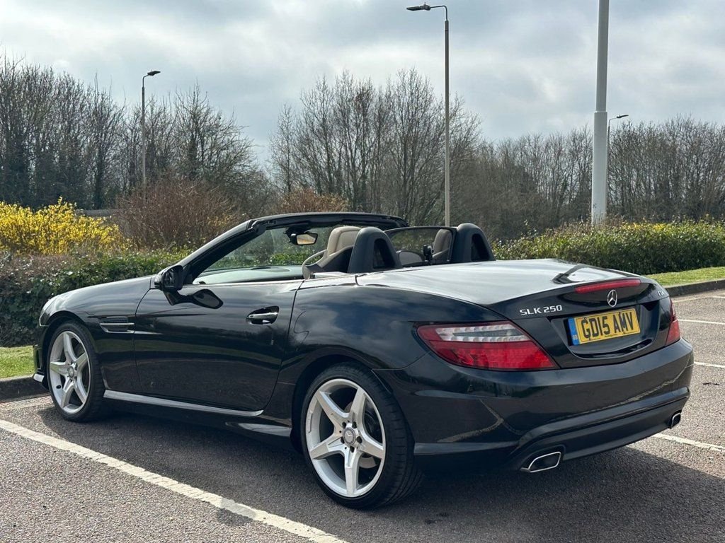 Used Mercedes-Benz SLK 2015 for sale - 78145398: Photo 30