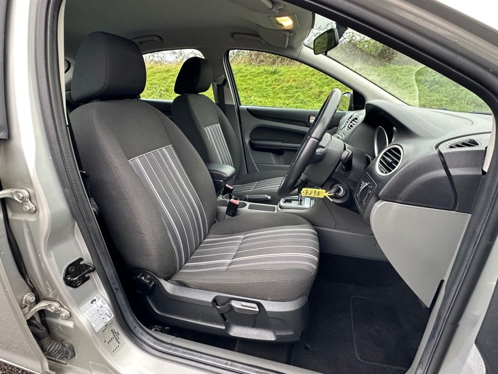 Used Ford Focus 2008 for sale - 76768387: Photo 14