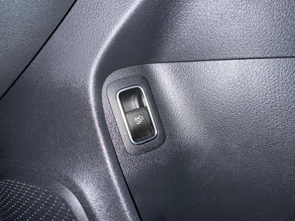 Used Mercedes-Benz CLA 2021 for sale - 77263562: Photo 25