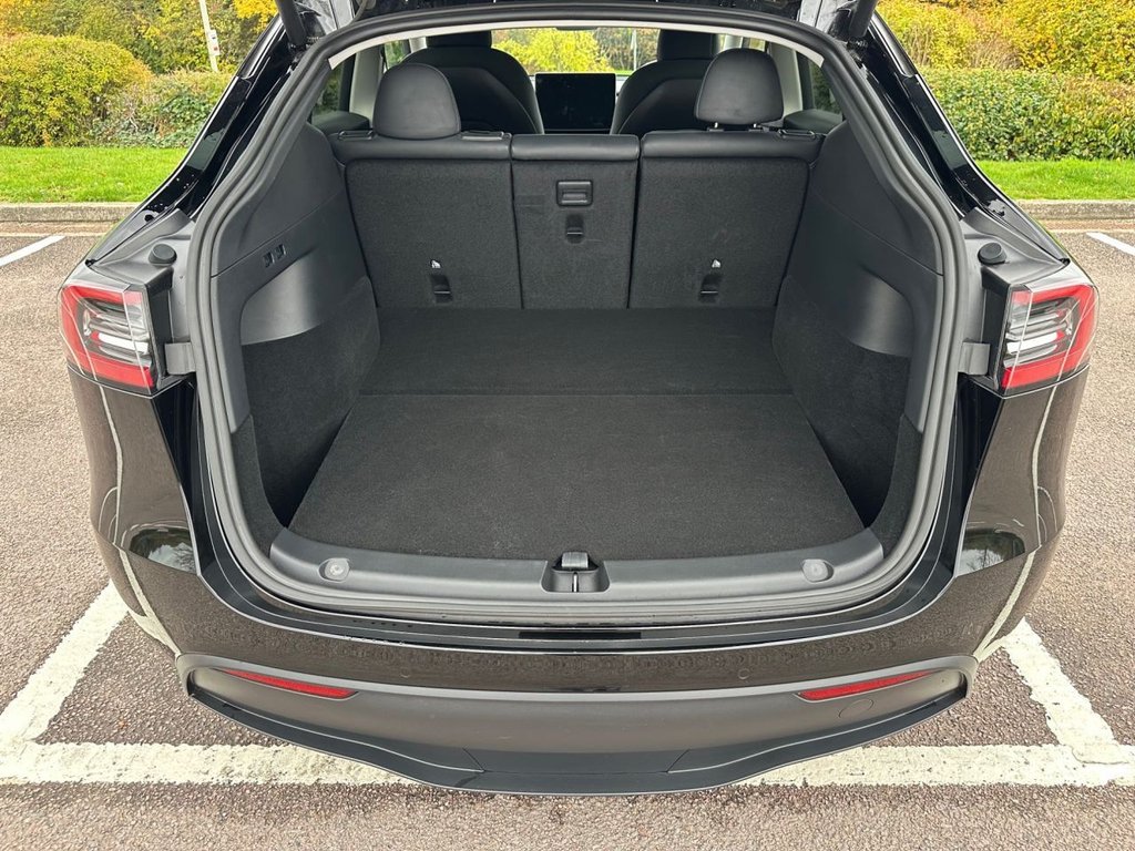 Used Tesla Model Y 2022 for sale - 76711570: Photo 28