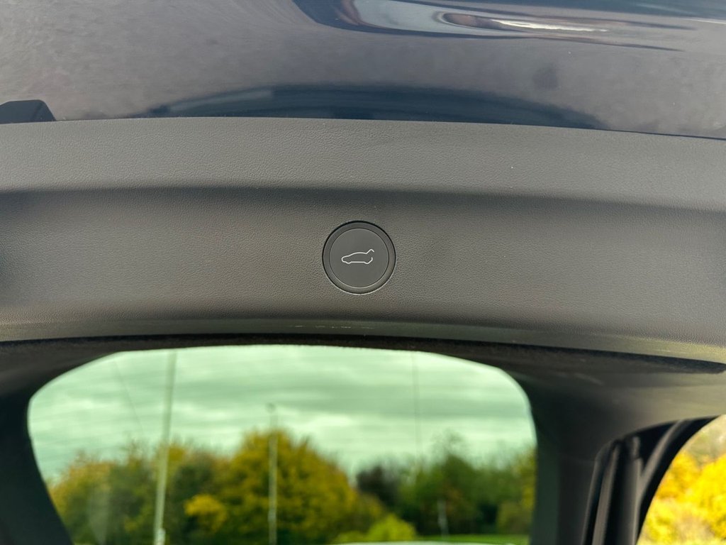 Used Tesla Model Y 2022 for sale - 76711570: Photo 33