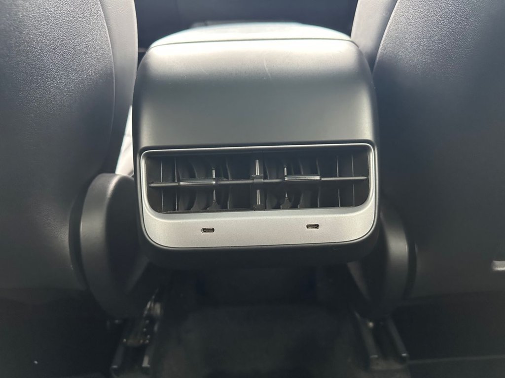 Used Tesla Model Y 2022 for sale - 76711570: Photo 46