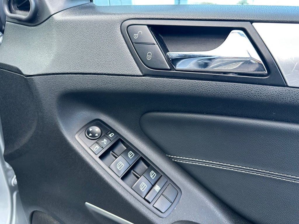 Used Mercedes-Benz M Class 2010 for sale - 77313309: Photo 17