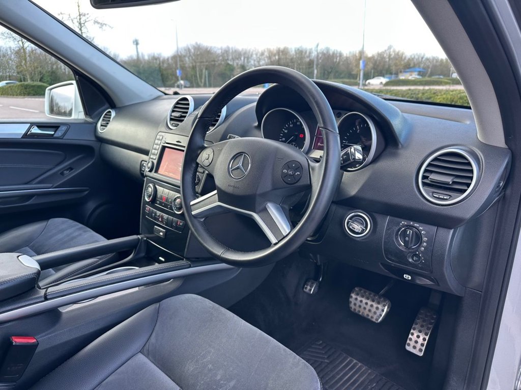 Used Mercedes-Benz M Class 2010 for sale - 77313309: Photo 23