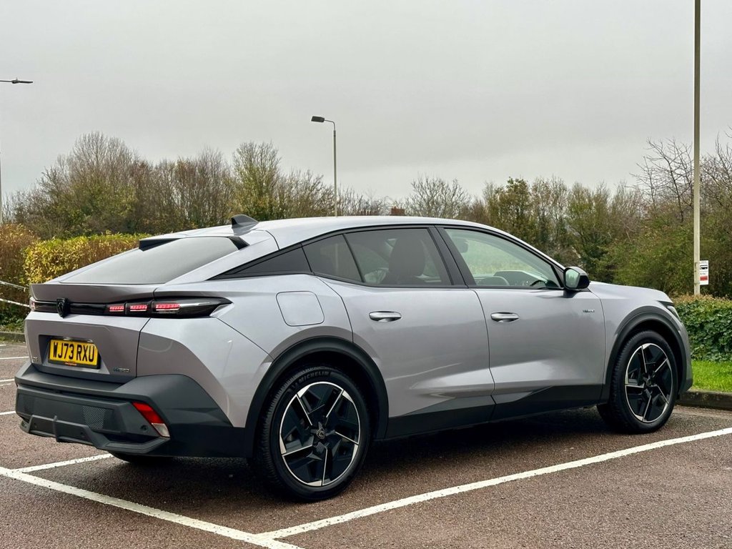 Used Peugeot 408 2023 for sale - 77976406: Photo 4