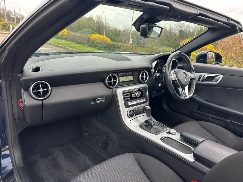 Used Mercedes-Benz SLK 2015 for sale - 77990578: Photo 20