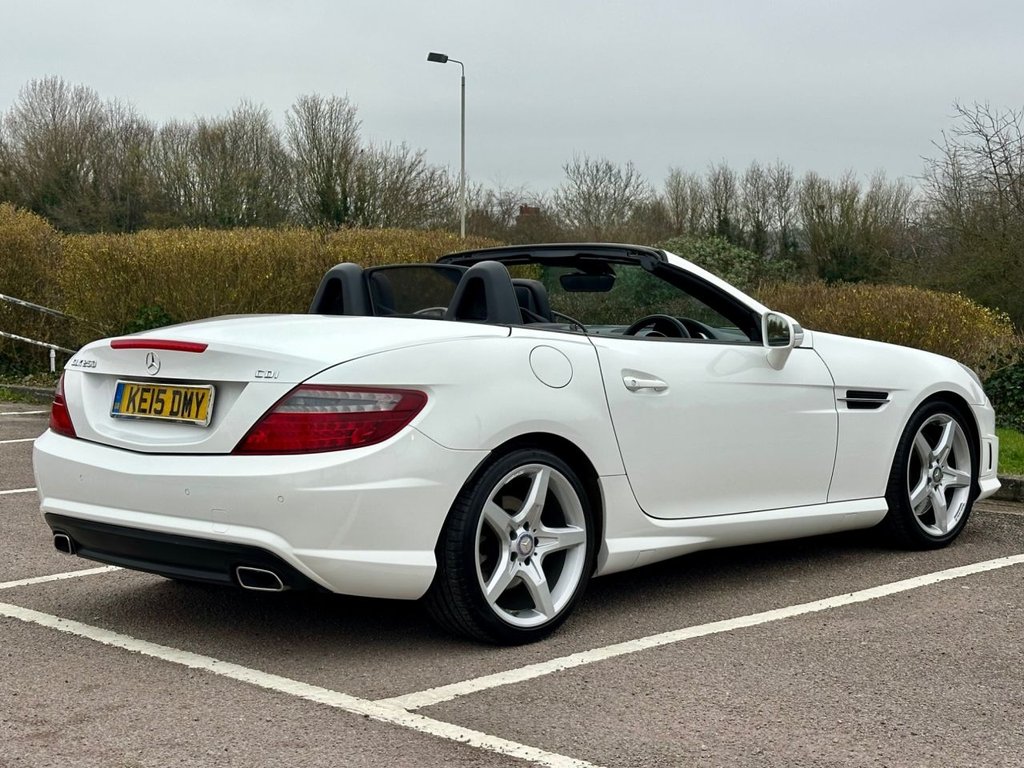 Used Mercedes-Benz SLK 2015 for sale - 77780085: Photo 4